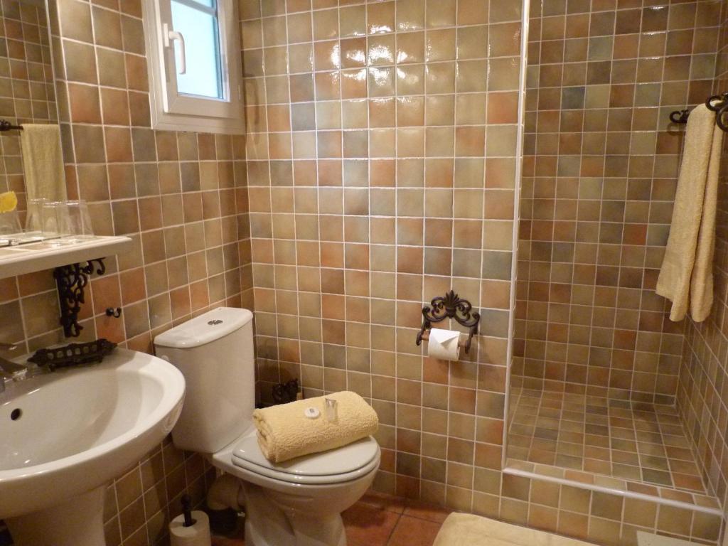 Le Mas Du Pere La Motte  Room photo