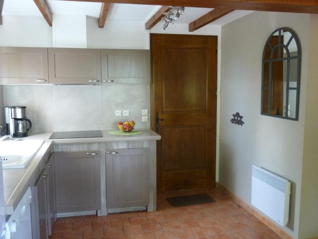 Le Mas Du Pere La Motte  Room photo